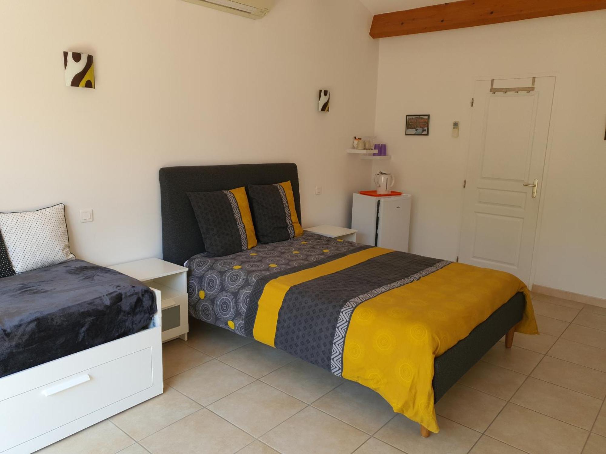 Villa Des Masques Aubais Szoba fotó